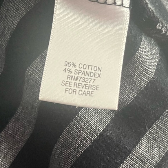 Croft & Barrow woman's 3/4 length sleeve, black/gray with stripe, 2x - Picture 4 of 7